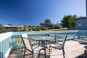 Retro Beach House, Mollymook